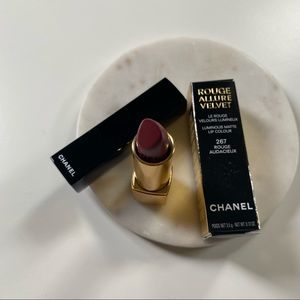 Chanel Rouge Allure Velvet #267